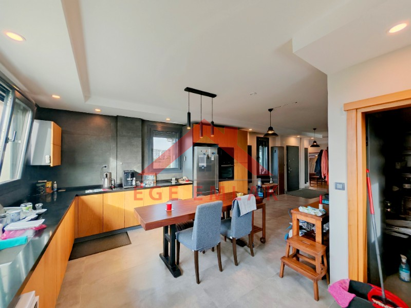 Didim'de Satılık Kapalı Otoparklı Müstakil Villa - 620m2 Arsa