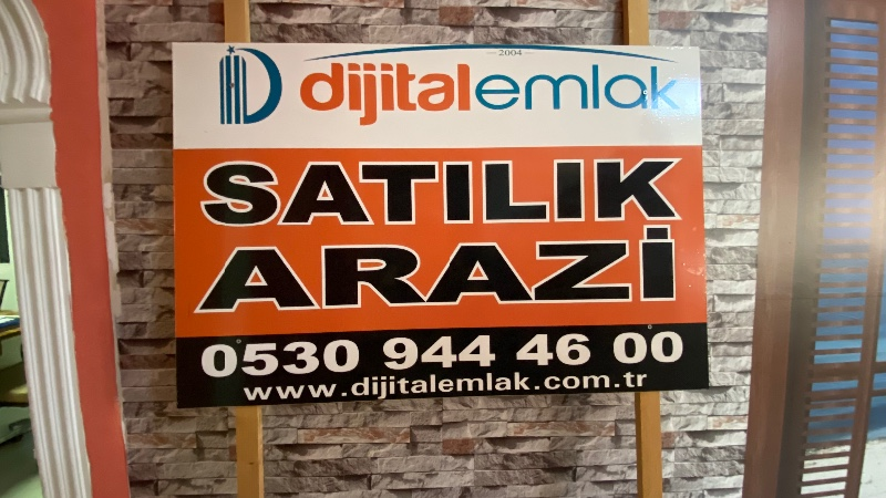 DijitalEmlak´tan Mudanya Çepnide Köy bitişiği 4 dönüm Satılık Kıymetli Arazi. 
