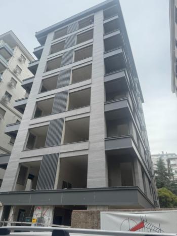 Erenköy Yakutlar sokak'da’Satılık Lüks Dubleks Prestijli Lokasyon • Modern Mimari • Konforlu Yaşam