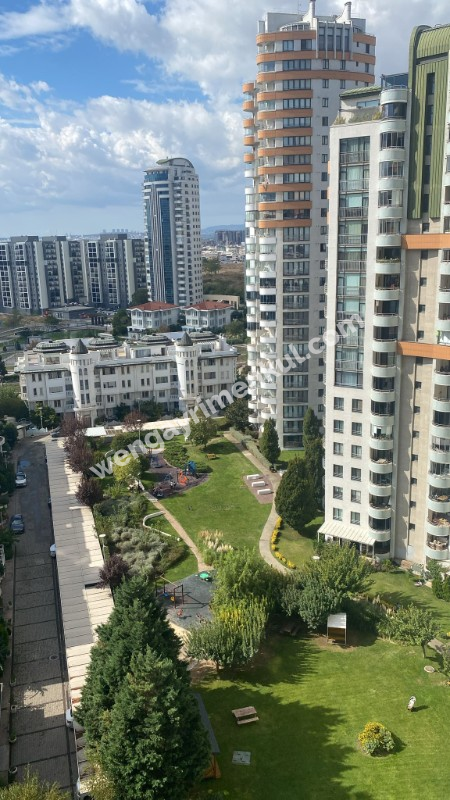 Sinpaş GYO Bursa Modern de 170M² Net Kiracısız Oturmaya Hazır 3,5+1Daire