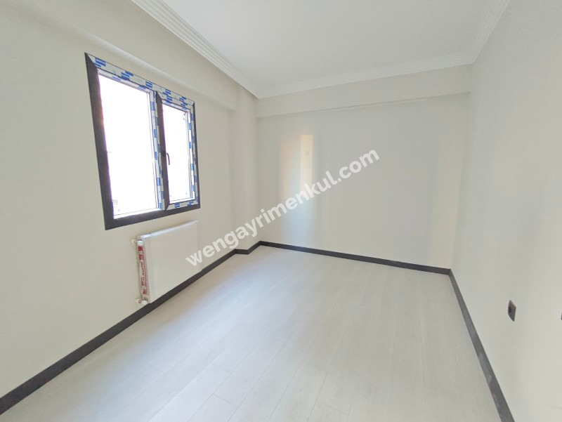 SEYREK MERKEZDE KİRALIK 1+1 YENİ DAİRE