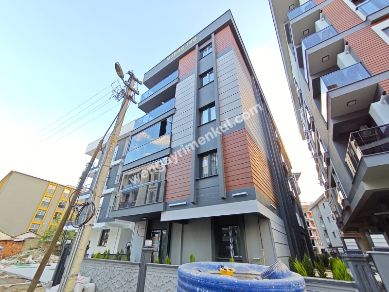 SEYREK MERKEZDE KİRALIK 1+1 YENİ DAİRE