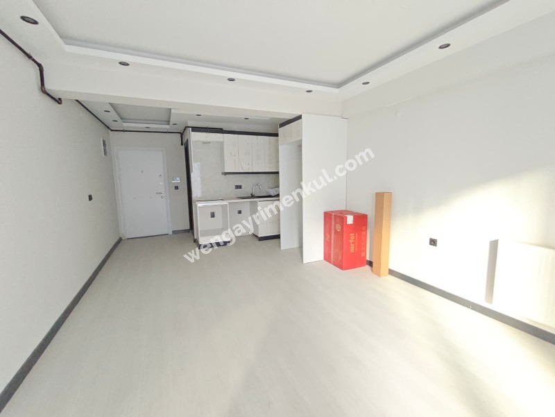 SEYREK MERKEZDE KİRALIK 1+1 YENİ DAİRE