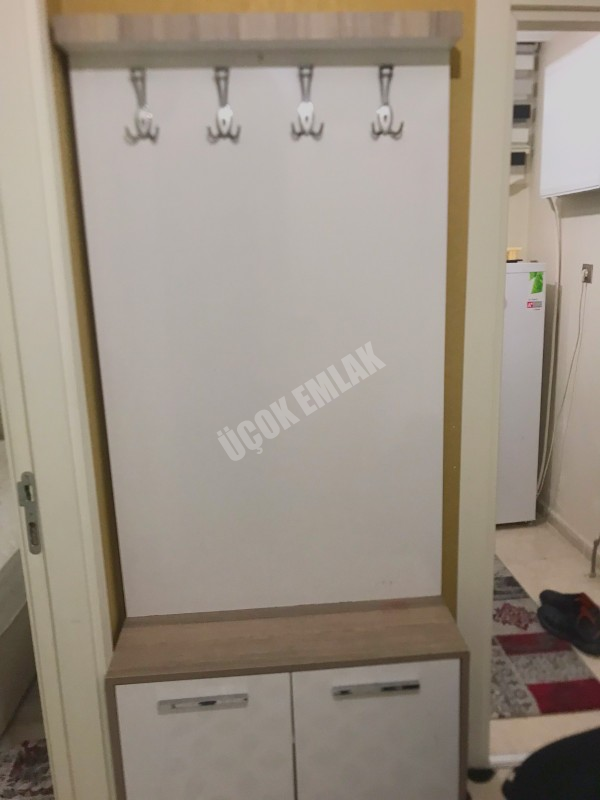 AFYON ÜÇOK EMLAKTAN ERENLER MAH SATILIK 2+0 EŞYALI ARAKAT DAİRE