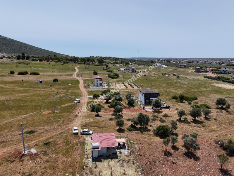 DİDİM BALOVADA VİLLALAR BÖLGESİNDE SATILIK İMARLI ARSA