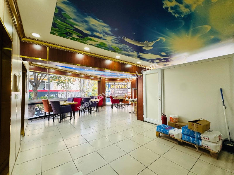 Büyükçekmece Dizdariye’de Çarşı'da Köşe Dükkan – Yatırımlık Fırsat!