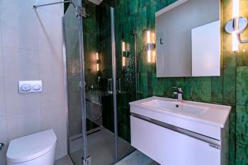 KKTC Girne Karşıyaka'da Site İçerisinde Anahtar Teslim Ödeme Planlı Satılık 2+1 Bahçeli Daire