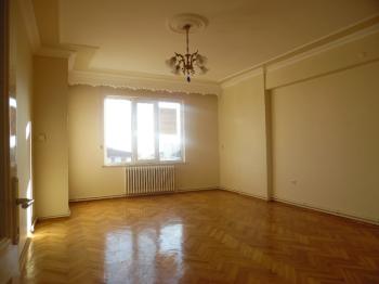 DEVLET HASTANESİ EK HİZMET BİNASINA YAKIN 3+1 KİRALIK DAİRE 