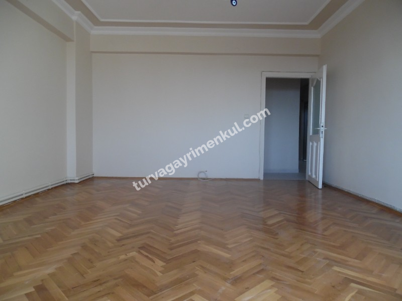 DEVLET HASTANESİ EK HİZMET BİNASINA YAKIN 3+1 KİRALIK DAİRE 