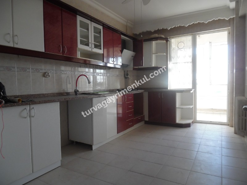 DEVLET HASTANESİ EK HİZMET BİNASINA YAKIN 3+1 KİRALIK DAİRE 