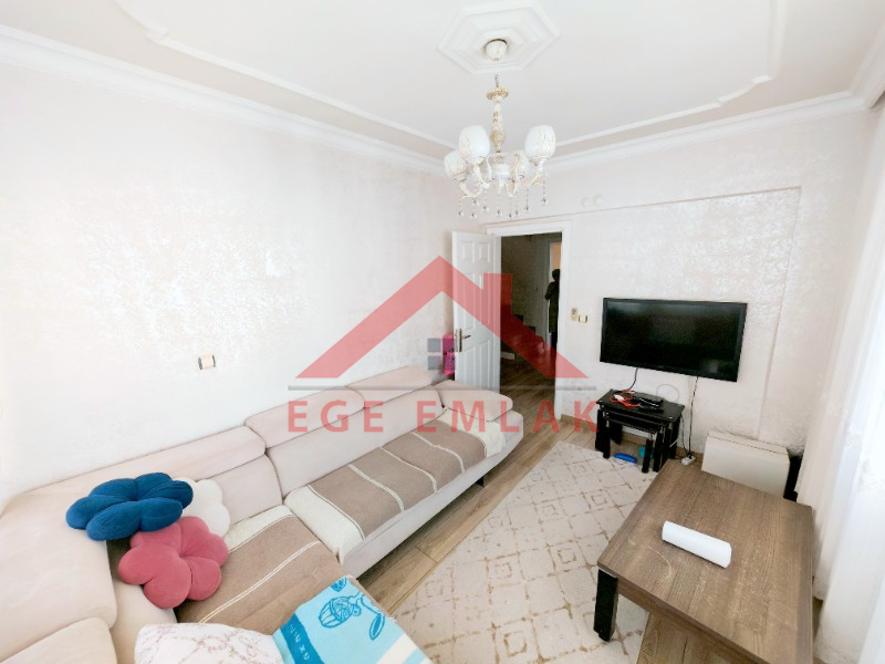 Didimde Satılık Çok Büyük 4+1