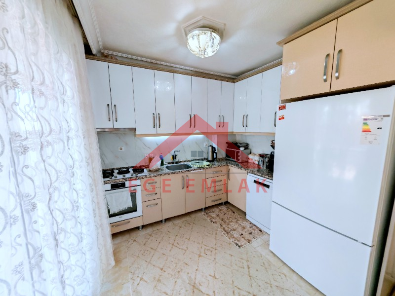 Didimde Satılık Çok Büyük 4+1