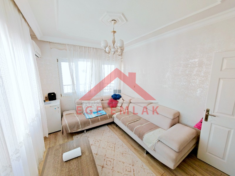 Didimde Satılık Çok Büyük 4+1