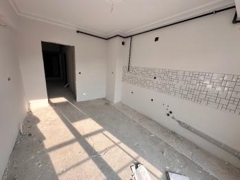 GÜVENAY - ÇORUM ULUKAVAK GÜL EKMEK FIRININ ALTI SATILIK SON KAT 3+1 DAİRE 