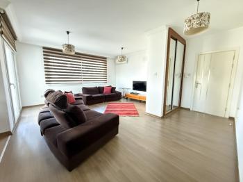 Kuzey Kıbrıs Girne Merkezde Kiralık 3+1 Daire
