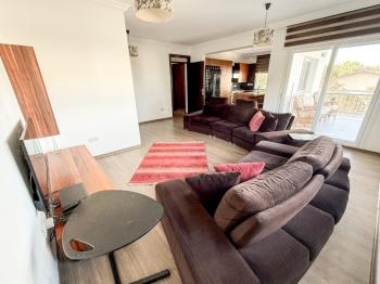 Kuzey Kıbrıs Girne Merkezde Kiralık 3+1 Daire