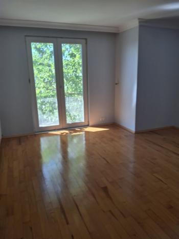 EMLAK HABERCİSİ' NDEN BADEMLİ'DE TED KARŞISINDA ERENDİZ SİTESİ 'NDE MÜSTAKİL BAHÇELİ VİLLA