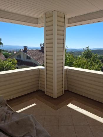 EMLAK HABERCİSİ' NDEN BADEMLİ'DE TED KARŞISINDA ERENDİZ SİTESİ 'NDE MÜSTAKİL BAHÇELİ VİLLA