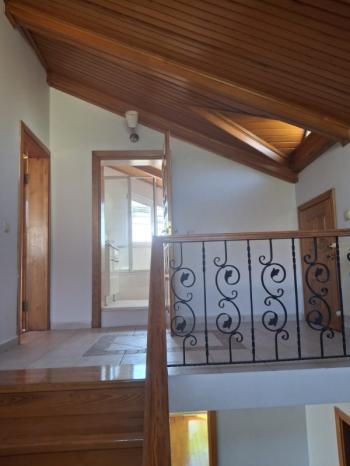 EMLAK HABERCİSİ' NDEN BADEMLİ'DE TED KARŞISINDA ERENDİZ SİTESİ 'NDE MÜSTAKİL BAHÇELİ VİLLA