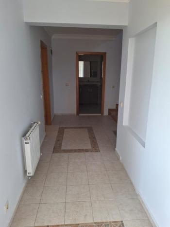 EMLAK HABERCİSİ' NDEN BADEMLİ'DE TED KARŞISINDA ERENDİZ SİTESİ 'NDE MÜSTAKİL BAHÇELİ VİLLA