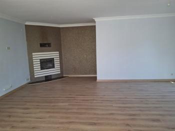 EMLAK HABERCİSİ' NDEN BADEMLİ'DE TED KARŞISINDA ERENDİZ SİTESİ 'NDE MÜSTAKİL BAHÇELİ VİLLA