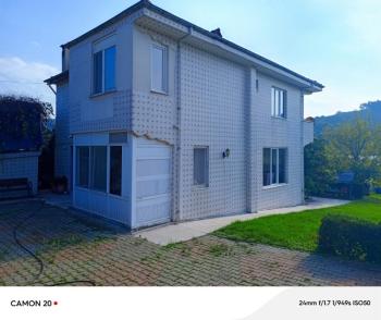 BURSA, MUDANYA-IŞIKLI YOLU'NDA ASFALTA CEPHE İÇİNDE 2 KATLI MÜSTAKİL EVİ OLAN 2.200 M2 ZEYTİNLİK