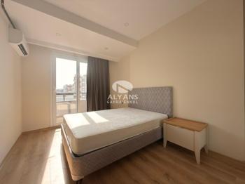 ALYANS'TAN YENİŞEHİR'DE TEK BLOK OTOPARKLI JENERATÖRLÜ 1+1