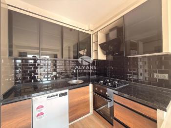 ALYANS'TAN YENİŞEHİR'DE TEK BLOK OTOPARKLI JENERATÖRLÜ 1+1