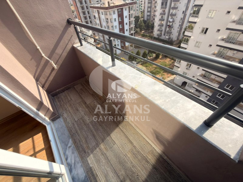 ALYANS'TAN YENİŞEHİR'DE TEK BLOK OTOPARKLI JENERATÖRLÜ 1+1