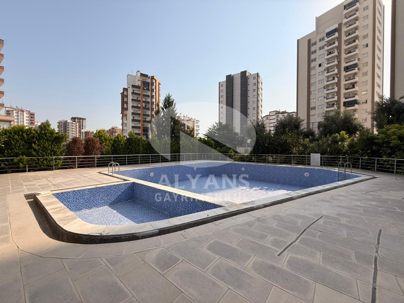 ALYANS'TAN LÜKS SİTE İÇİ FULL SOSYAL ALANLI KİRALIK 1+1 