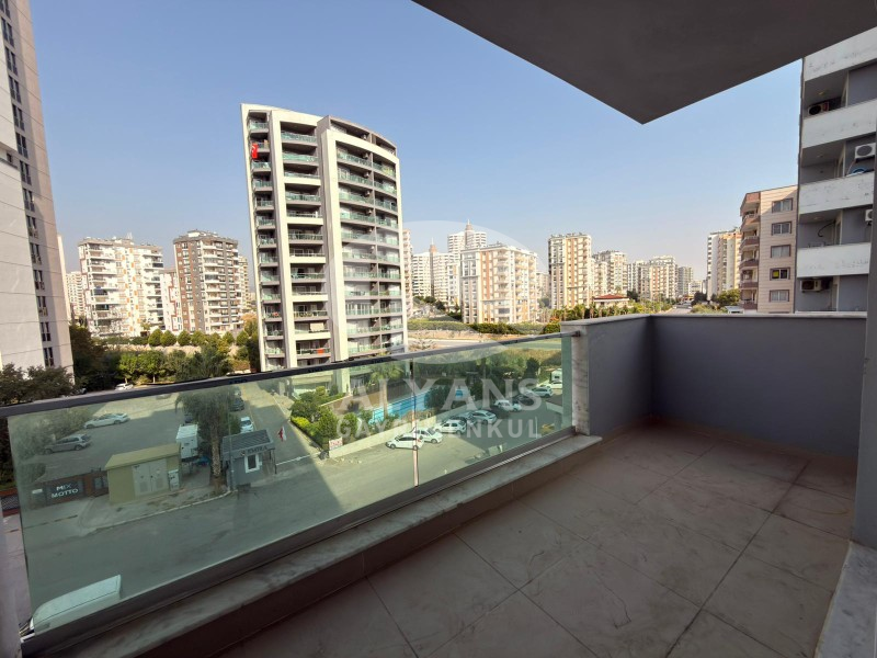 ALYANS'TAN LÜKS SİTE İÇİ FULL SOSYAL ALANLI KİRALIK 1+1 