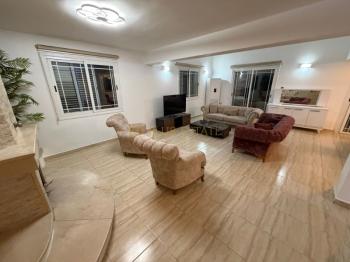 Girne Zeytinlik'de Full Eşyalı 3+1 Kiralık Villa