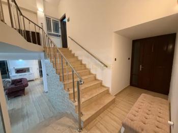 Girne Zeytinlik'de Full Eşyalı 3+1 Kiralık Villa