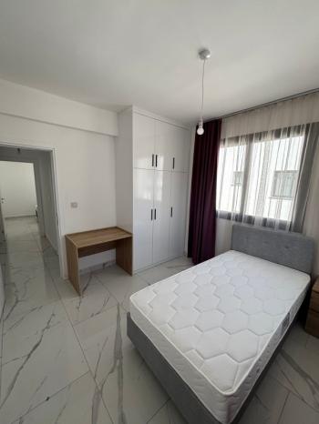Lefkoşa Gönyeli'de Full Eşyalı Kiralık 2+1 Yeni Daire 