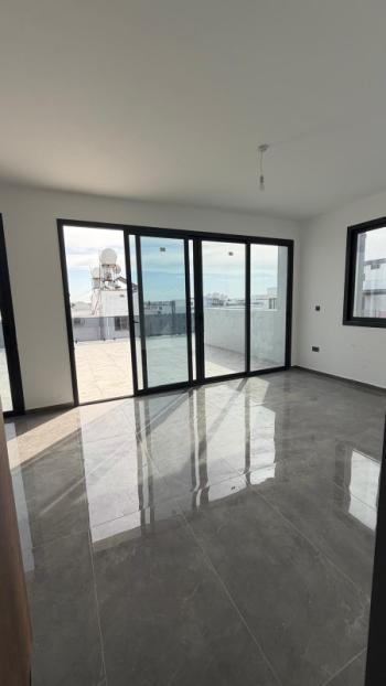 Lefkoşa Gönyeli Bölgesinde Satılık 2+1 Penthouse