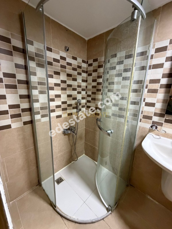 Girne Zeytinlik'de Full Eşyalı 3+1 Kiralık Villa