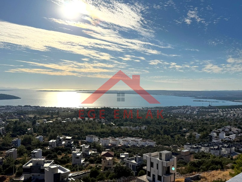 AKBÜK’TE PANORAMİK DENİZ MANZARALI, HAVUZLU VİLLA