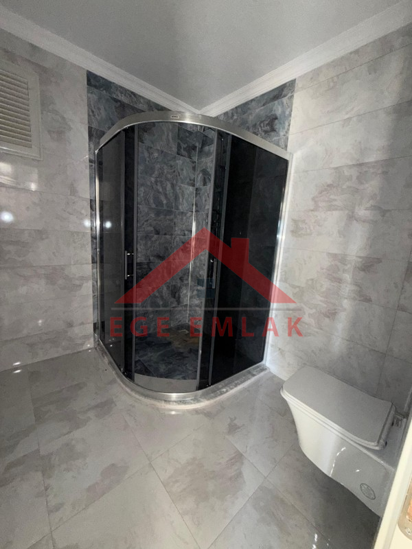 AKBÜK’TE PANORAMİK DENİZ MANZARALI, HAVUZLU VİLLA