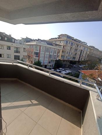 Maltepe Aydınevler Kiralık 5+2 daire