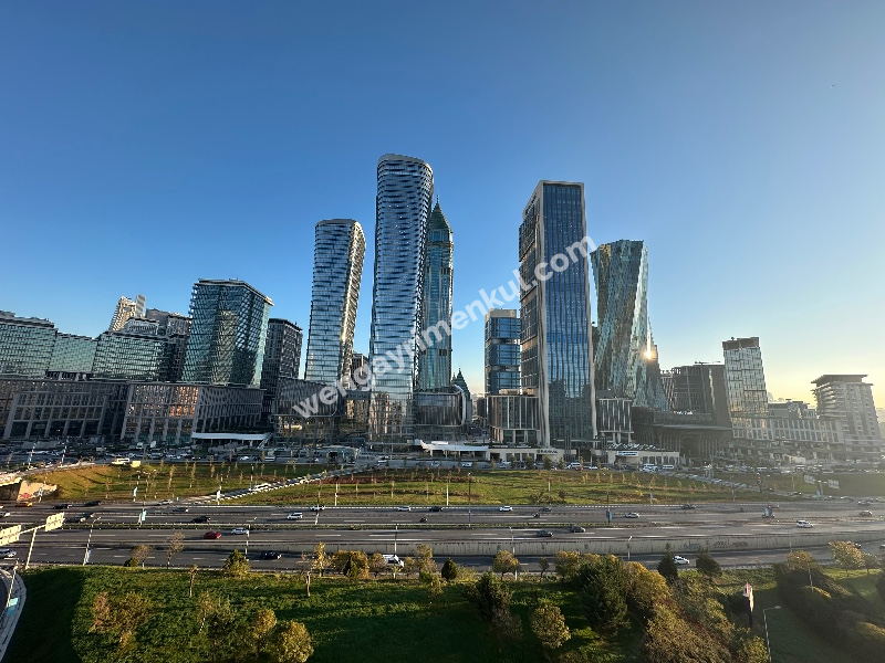 ATAŞEHİR KENTPLUS’TA KİRALIK EBV.BANYOLU 3+1 