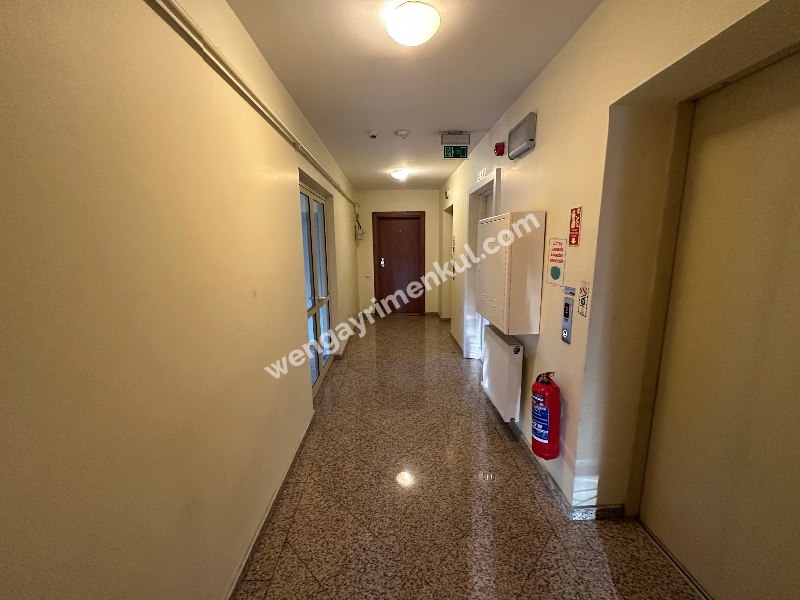 ATAŞEHİR KENTPLUS’TA KİRALIK EBV.BANYOLU 3+1 