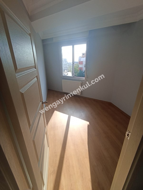 MALTEPE Aydınevler' de 5+2 boş daire