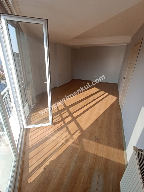 MALTEPE Aydınevler' de 5+2 boş daire