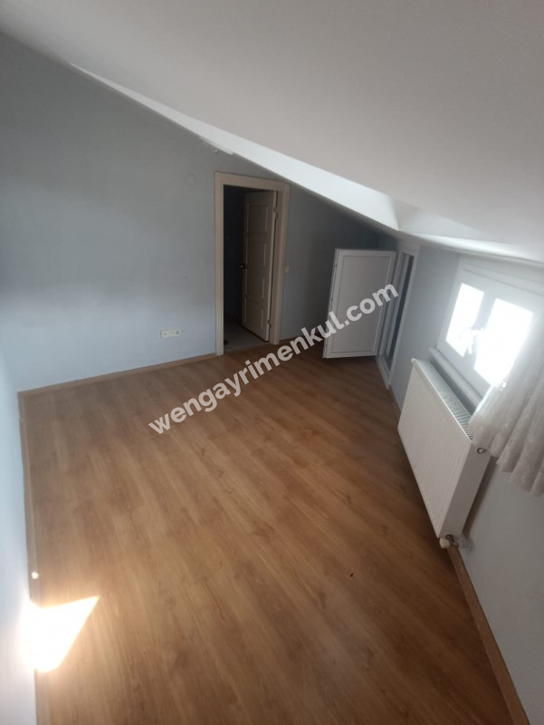 Maltepe Aydınevler Kiralık 5+2 daire