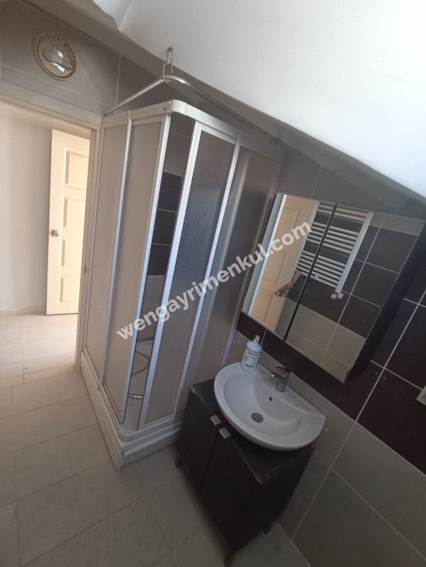 Maltepe Aydınevler Kiralık 5+2 daire