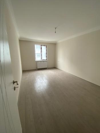 GÜVENAY - ÇORUM OSMANCIK YOLU YUMURTA OKULU YAKINI ARA KAT 3+1