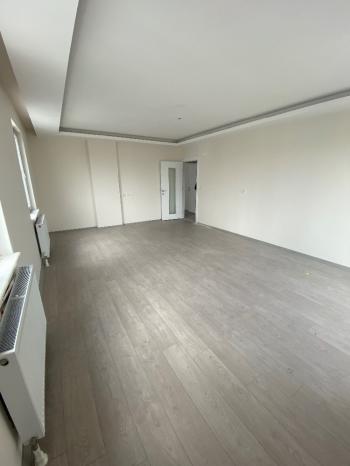 GÜVENAY - ÇORUM OSMANCIK YOLU YUMURTA OKULU YAKINI ARA KAT 3+1