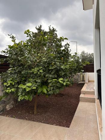 Kıbrıs Girne Doğanköy Bölgesinde Site İçerisinde Kiralık Lüx 3+1 Müstakil Villa