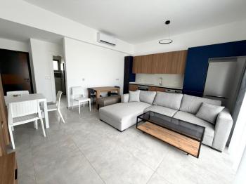 Girne Karaoğlanoğlu Havuzlu Sitede Full Eşyalı Deniz Manzaralı 1+1 Bahçe Kullanımlı Kiralık Daireler