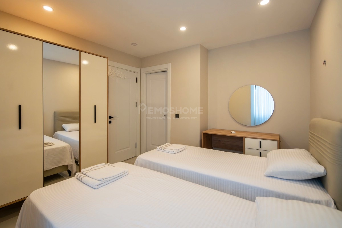 Ein unvergleichlich Garten-Duplex!